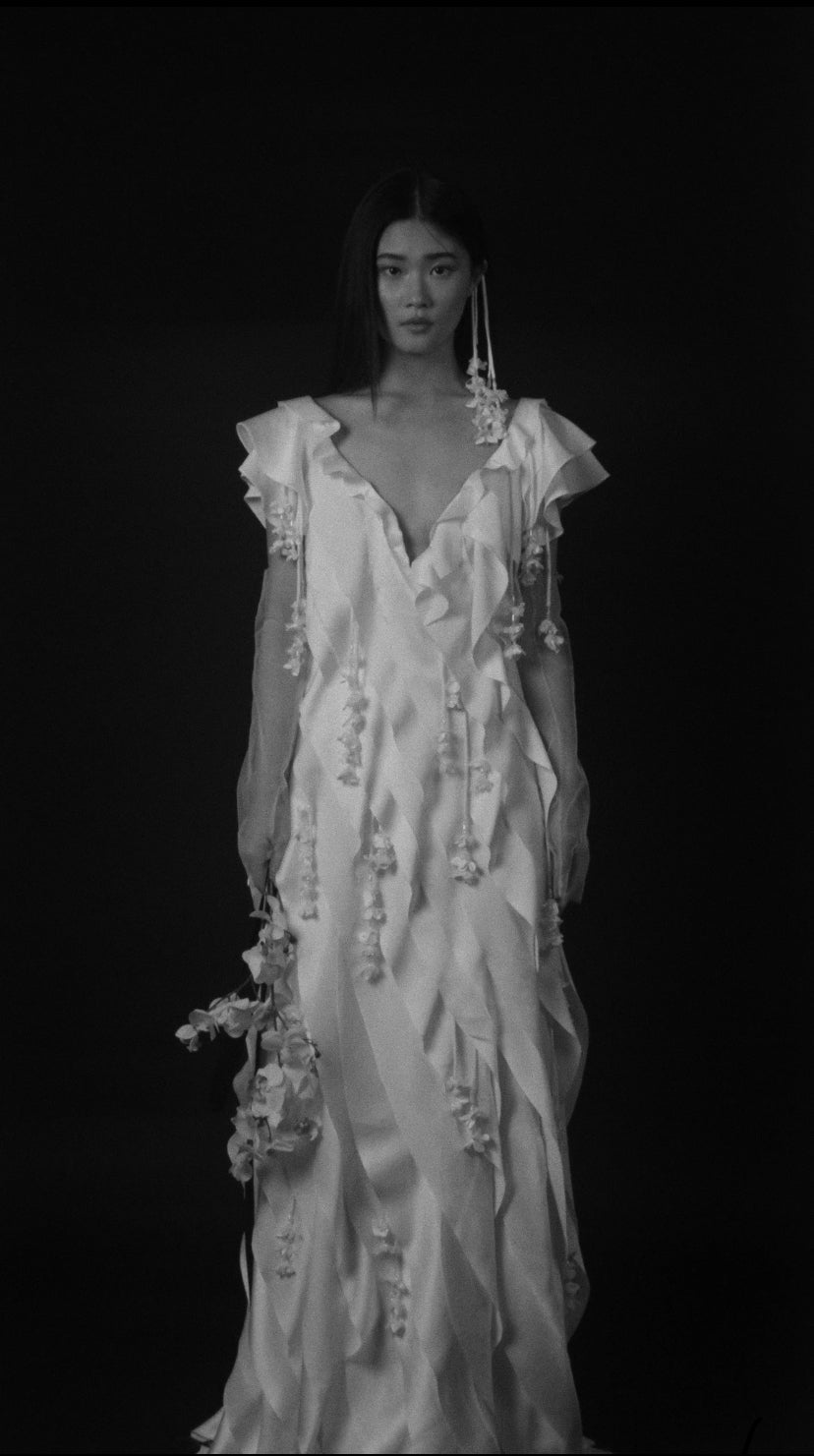 Cascading Silk